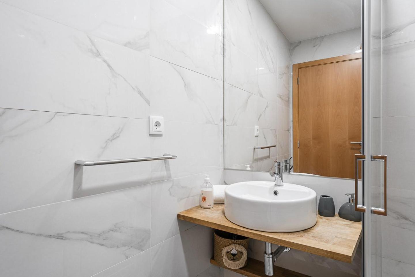 Guestready - Bright Duplex In Downtown Pensión *